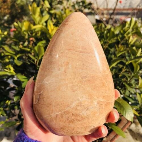 Natural peach-colored moonstone quartz crystal restoration reiki decorative gift