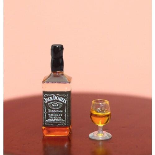 Dollhouse Miniature 1:12 Popular Whiskey with Filled Glass Drink Bottles Model for Doll House Play Food Accessory