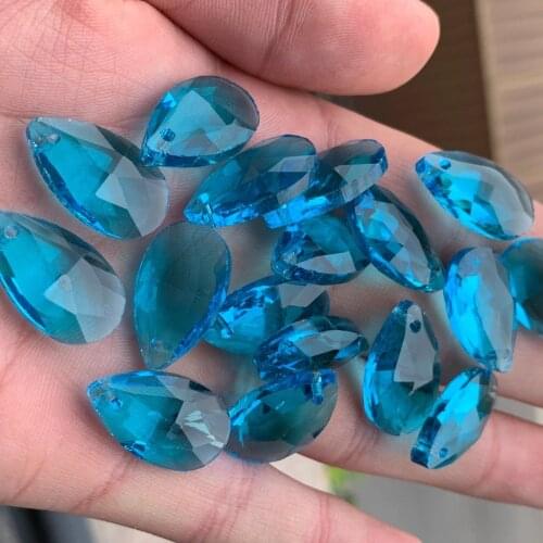 10Pcs Skyblue Teardrop CRYSTAL Bead Charm Chandelier Part Hanging Pendant SUNCATCHER 20MM DIY Spacer