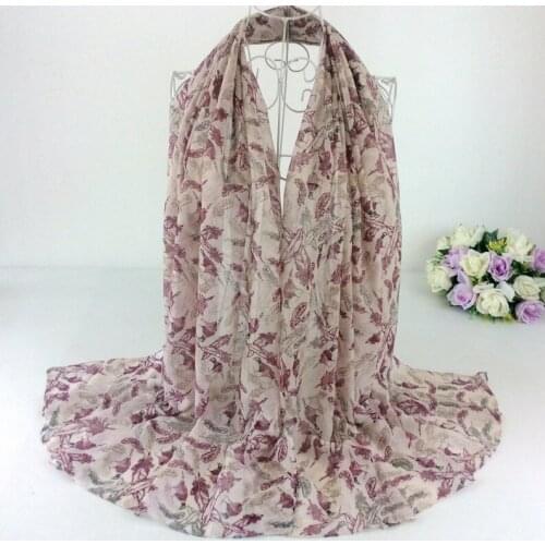 Good quality Viscose Animal Birds Feathers Print 2016 New Arrival Scarf Shawls Women European Style