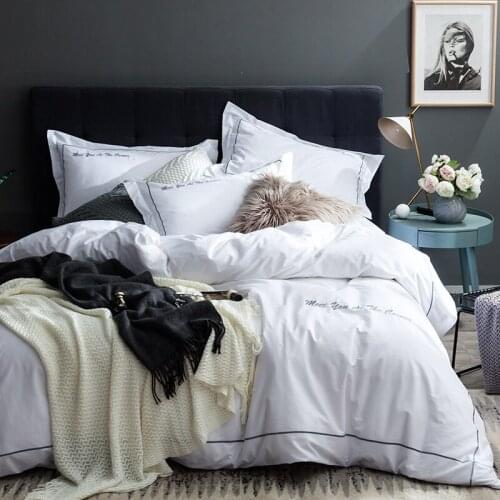 2020 New Luxury 100% Cotton Simple Bedding Set Embroidery Duvet Cover Sets Bed Sheet Pillowcases Queen King Size 4Pcs