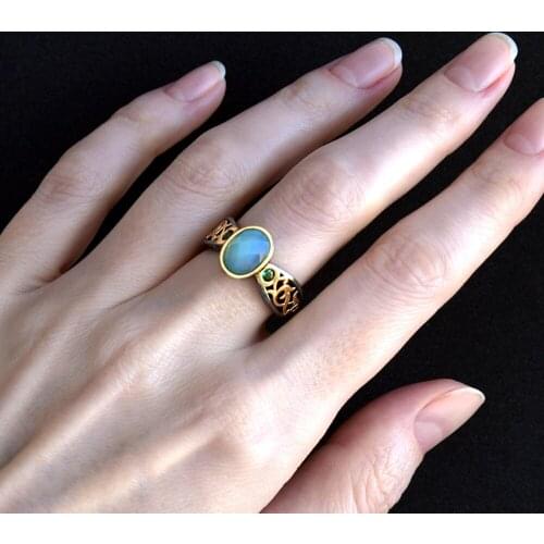 Gold pattern Ring Pave Green Oval stone Classic Jewelry Good quality Best gift for Wife Gorgeous Rings