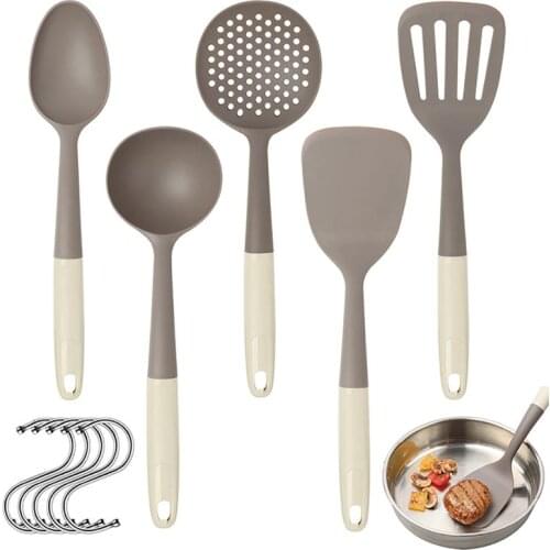 Silicone Cooking Utensils 1pc Non-Stick Spatula Shovel Wooden Handle Cooking Tools Durable Kitchen Tools For Baking