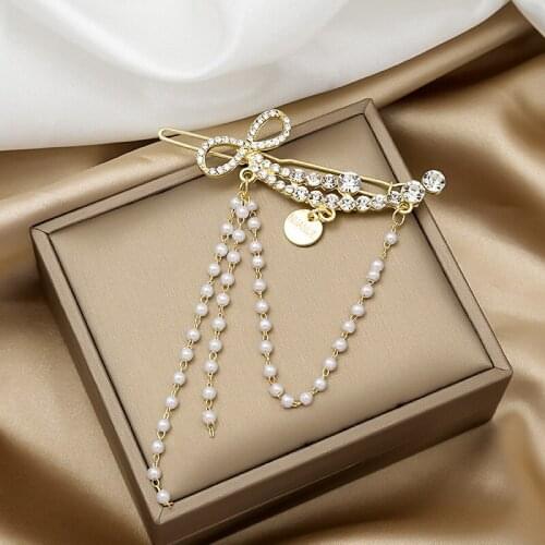 Woman Hair Accessories Fashion Hollow Out Hair Clip Pearl Tassel Duckbill Hairpin Barrette Girls Headwear Hair Styling Tools