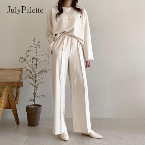 JulyPalette Woman's Sport Customs