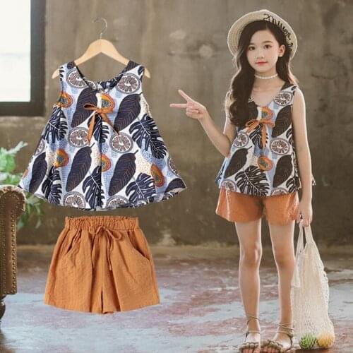 DFXD Summer Children Girls Clothing Set Casual 2pcs Kids Sport Suits Sleeveless V-neck Print Vest Top+Short Pant Clothes Set