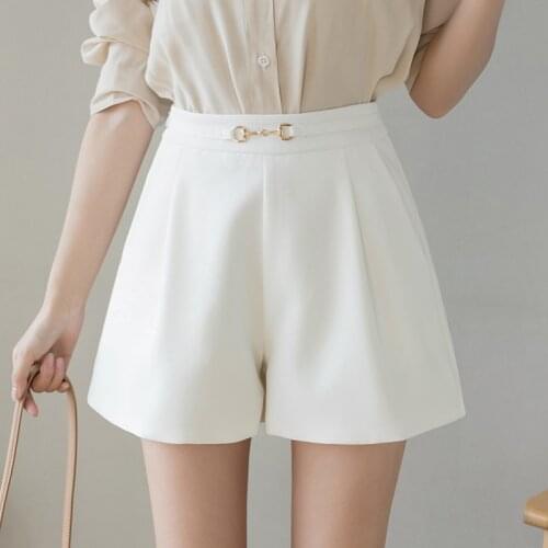 Summer Shorts Female Fashion Korean Style Chain Buckle High Waist Black Women Shorts 2021 Spring Wide Leg Slim Suit Short Pants