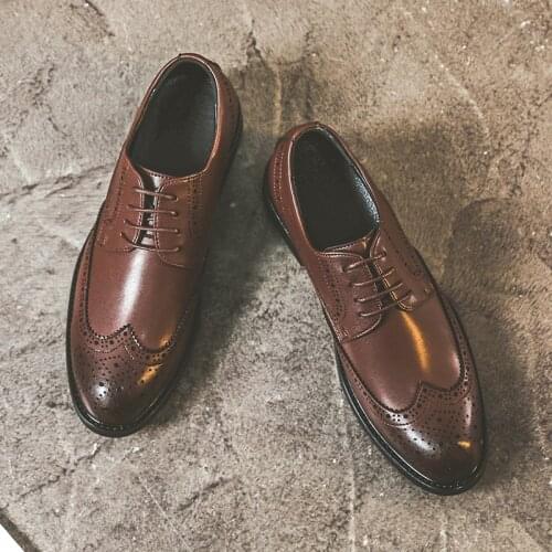 Yomior New Fashion Casual Men Shoes Spring Summer Formal Dress Leather Shoes Business Wedding Brogue Loafers British Oxfords