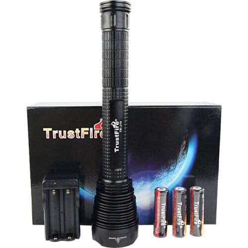 TrustFire TR-J18 7xCREE XM-L2 U3 8000lm High Power 5-Mode Memory LED Flashlight +3x18650+1xCharger
