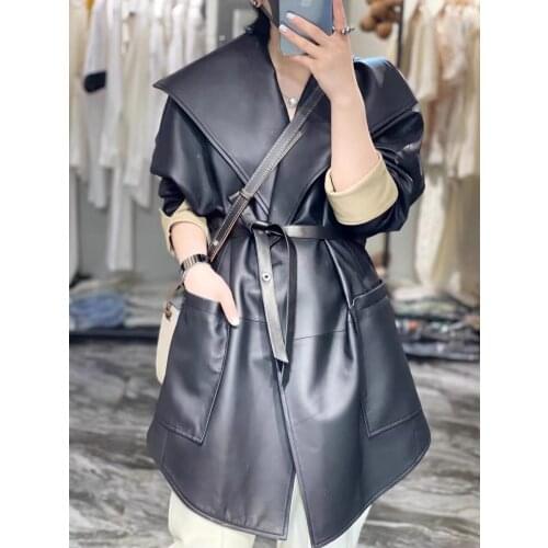 Gl21101 2021 Autumn Winter New Desgin Contrast Color Womens Genuine Sheep Leather Coat with Big Collar