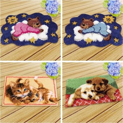 Animal Series Latch Hook Kit Cute Bear Latch Hook Rug Kits Cat Dog Segment Embroidery Pillow Wool Carpet Embroidery knooppakket
