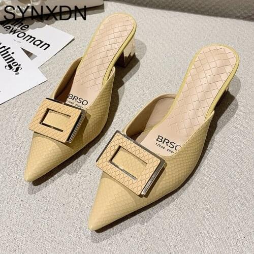 Zapatos de mujer de verano 2021 Summer Womens Slippers Office Ladies Shoes Leather Mules For Female Outdoor Square Heel Sandal