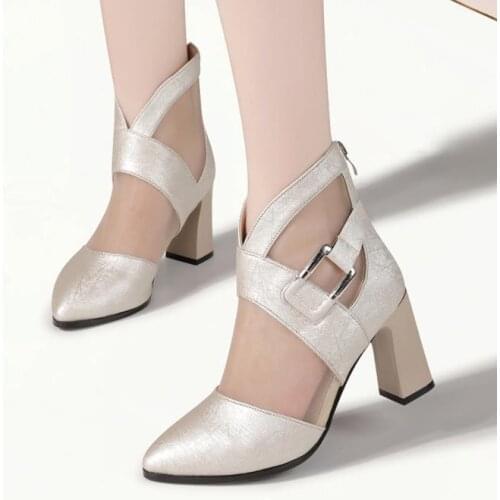 QWEDF 2019 summer new mesh baotou cool boots female European and American pointed shoes thick with hollow womens shoes TH-17