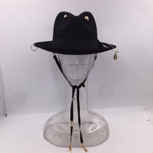 In the fall and winter black wool hat for women and men banama hat with ribbons pins shells