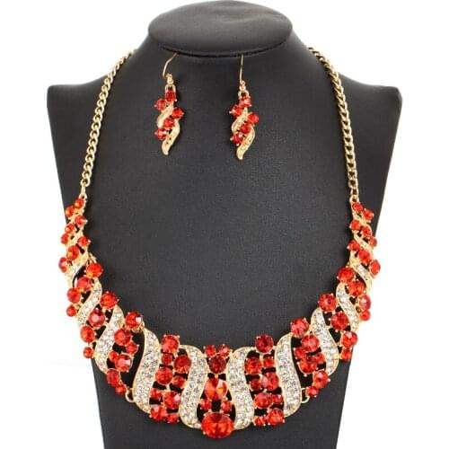 Fashion Women Wedding Necklaces sets Vintage Colar Rhinestone crystal Gold Choker Necklaces & Pendants Ethnic Maxi jewelry sets