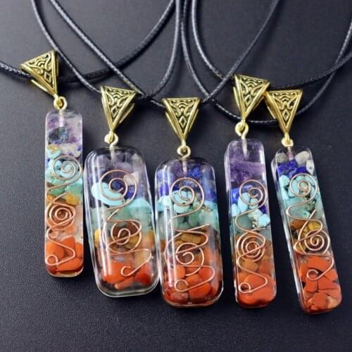 Seven Chakra Necklace Charm Crystal Natural Stone Crushed Stone Meditation Seven Chakra Halo Rope Chain Pendant Wholesale