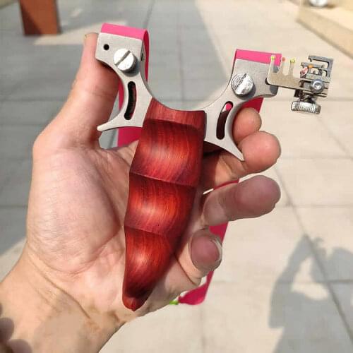 New Kids Games Outdoor Toys Catapult Outdoor Hunting Power Slingshot With Titanium Sight Flat Rubber Bands Slingshot Wood