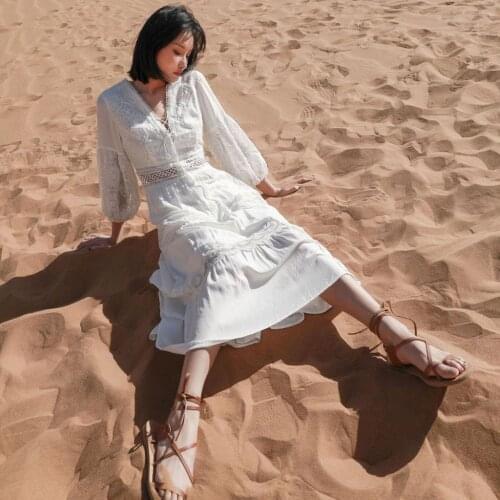 KIYUMI Spring Autumn Dress Women Cotton Patchwork Lace Embroidery Dresses V-Neck Long Sleeve Maxi Dress Boho Beach Long Vestido