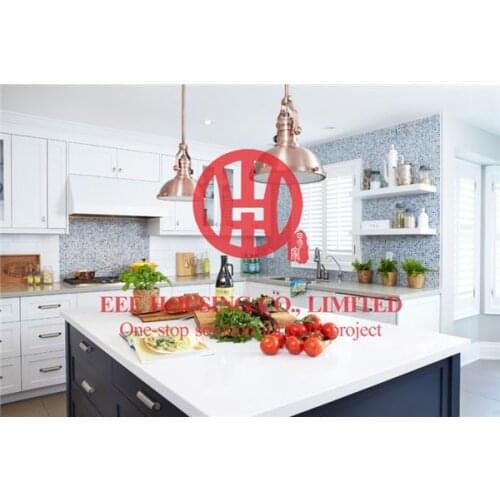 Fashion shaker-style solid wood kitchen cabinet with excellent design and quality shipping by sea