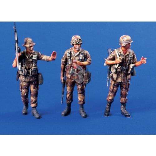 1/35 Scale Resin Figure U.S. soldier on duty