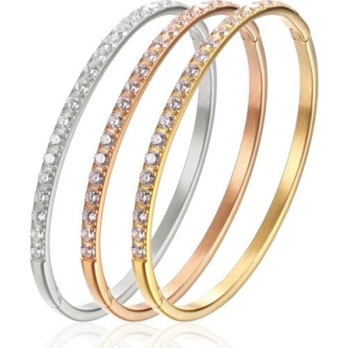Fashion Titanium Steel Full Zircon Inlaid Stainless Steel Oval Clasp Cuff Bracelet Jewelry