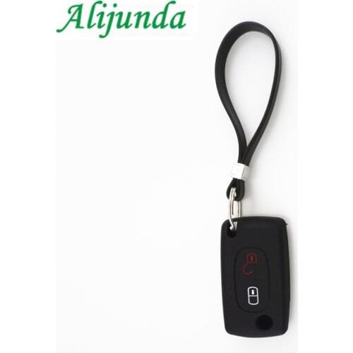 Automotive Alloy Silicone Keychain Automotive Styling Accessories FOR Skoda Octavia Fabia Rapid Superb Yeti Roomster