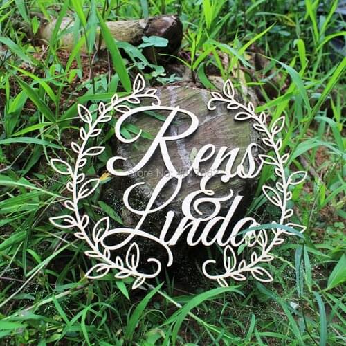 Personalized Name Wreath Custom Flower Wedding Couple Name Sign Custom Wedding Gift