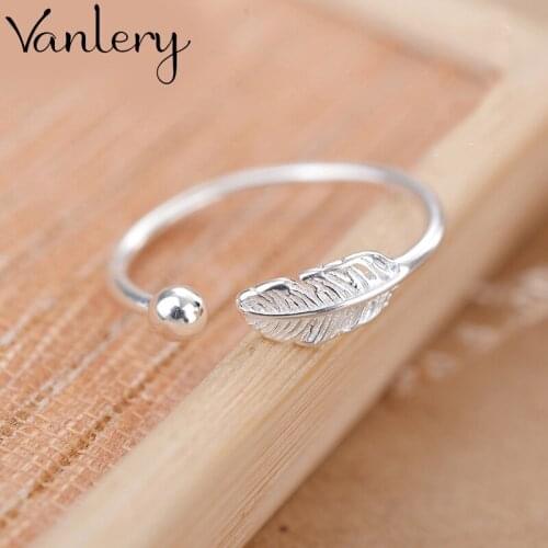 New Arrivals Charming Feather Ring for Women Boho Knuckle Party Rings Gothic Punk Jewelry Gifts for Girls 2021