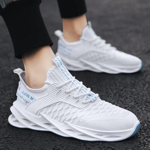Classic Men Sneakers Fashion Mesh Breathable Mens Casual Shoes Outdoor Walking Jogging Shoes Light Zapatillas Hombre Mens Shoes
