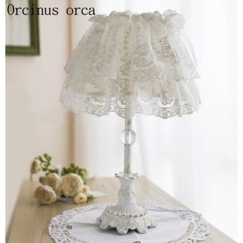 Korean White Lace desk lamp Princess childrens room Girls bedroom bedside lamp Nordic warm cloth desk lamp free shipping