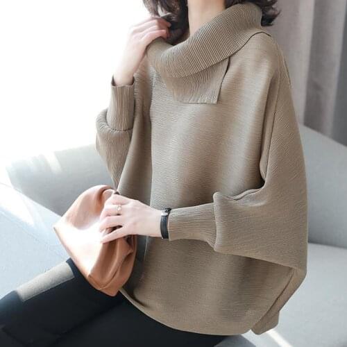 Pleated Irregular Collar Bat Sleeve Sweater Women Long Sleeve Solid Color Loose Large Size Thin Pullover Jumpers Women Spring