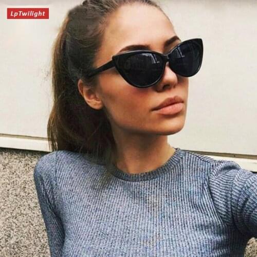 LpTwilight 2021 Vintage Two Sizes Cateye Sunglasses Women Luxury Eyeglasses Outdoor Shopping Street Beat Oculos De Sol Gafas