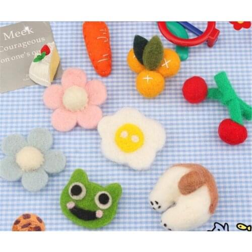 Lolita Girl Cute Brooch Corgi Ass Carrot Handmade Wool Felt Brooch Pin Side Cip Women Jewelry Accessories D162