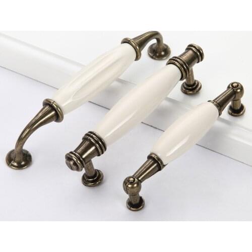 Creamy White Ceramic Furniture Handles Green Bronze European-style Ceramics Kitchen Cabinet Door Handle Antique Wardrobe Drawer
