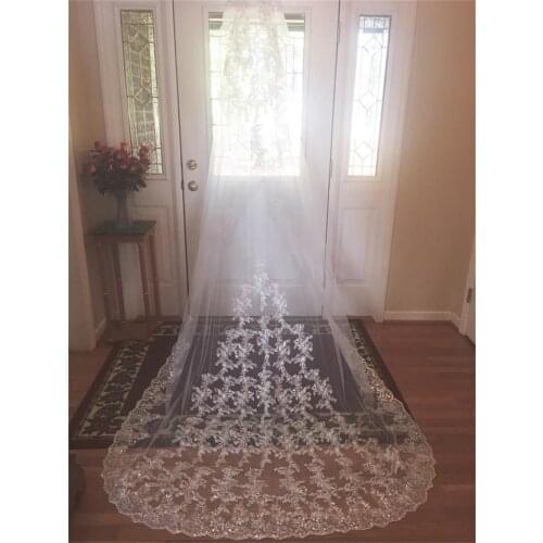 Cheap Sequined Lace Wedding Veils 3M Long Cathedral Bridal Veils Tulle Lace Appliques Sparkly Wedding Bridal Veil