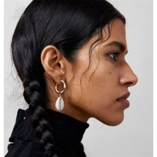 Fashion Cowrie Sea Shell Earrings For Women Gold Color 2019 New Summer Statement Conch Shell Drop Earrings Big Pendientes