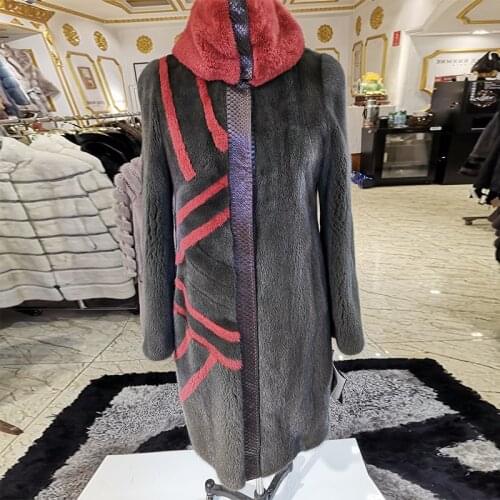 WINTER PALACE 2020 Playful pattern mlnk coat Round neck mlnk coats women real fur mlnk fur coat Imported velvet level PB059