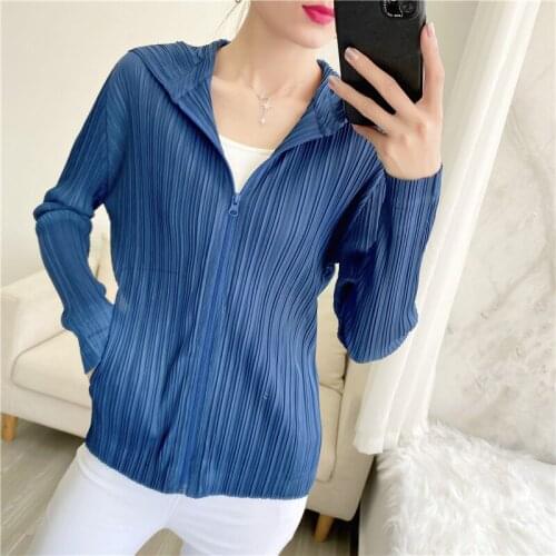 Special Pleated Miyak Hooded Jacket Women Solid Color Long Sleeve Casual Large Size Zipper Slim Outerwear Female Autumn Top
