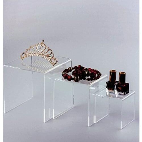 Acrylic Display Risers 3 Size Steps Acrylic Display Stand Anti-Corrosion Clear Showcase Display Shelf for Figure Buffet