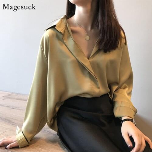 Autumn Long Sleeve Blouses Women Casual Solid V-Neck Cardigan Vintage Blouse Women 2021 Loose Button Up Shirt Women Tops 7977