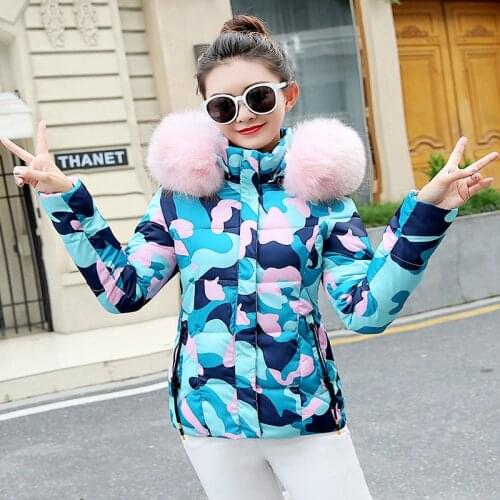 Plus Size Women Parkas Big Fur Fashion Black Women Tops Warm Autumn Winter Jacket 2021 Hooded Coat Female Short Down Parka