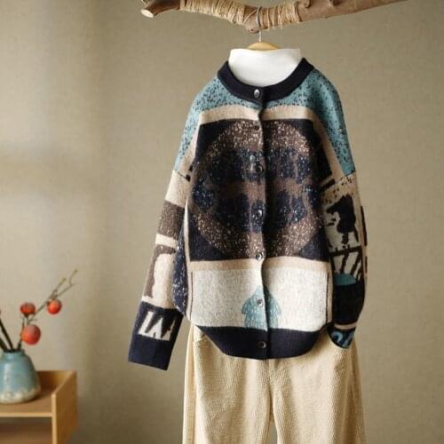 Autumn and winter new jacquard knitted cardigan sweater womens long-sleeved round neck loose temperament casual top