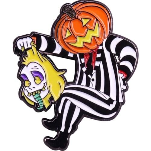 Eye-catching Halloween theme brooch fun design great horror fans decor