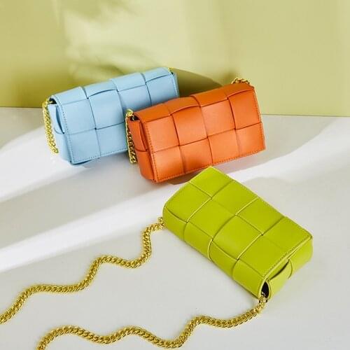 Alisara Women Fashion Mini Satchels Cowskin Leather Lady Small Messenger Crossbody Bag Casual Waist Pack Chain Shoulder Daypack