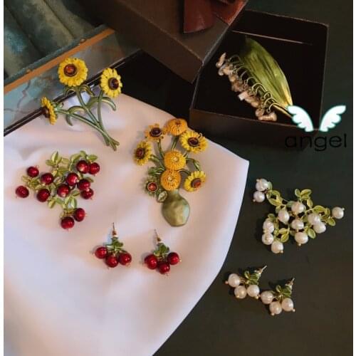 Jewelry antique vintage van gogh sunflowers cranberry valley lily art palace of the lacquer that bake