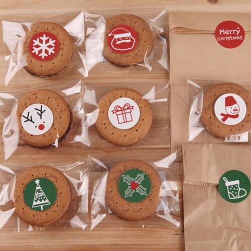 450pcs X-mas Stickers Happy New Year Stickers Snow Deer Gift Christmas Tree Snowman Cup Printed Merry Christmas Circle Stickers