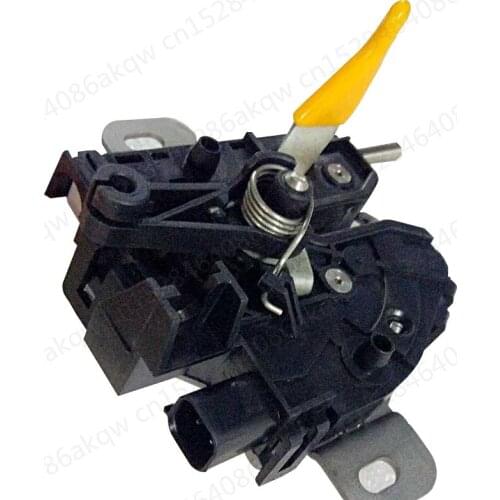 Hood lock block Suitable for 2007Fo rd Fo cus2007 Engine compartment cover lock Engine cover lock Engine cover lock machine