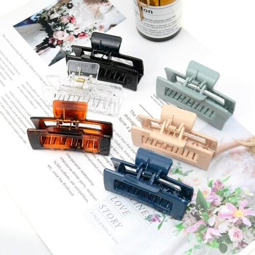 1 Piece Plastic Hair Clips Women Big Size Hair Claw Clips Girls' Jaw Clips Accessories