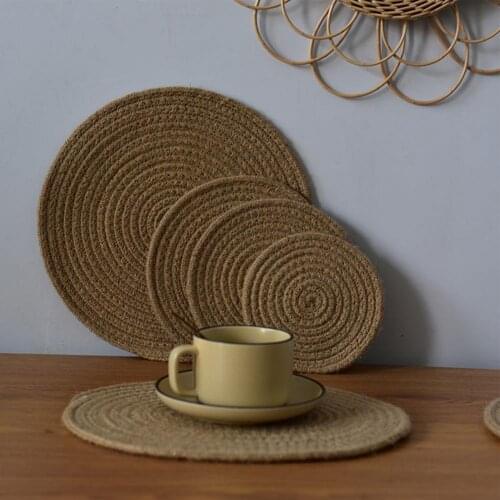 Cup Placemat Natural Non-slip Lightweight Coaster Pad Heat Insulation Table Mat Hand-woven Round Kitchen Gadget for Home