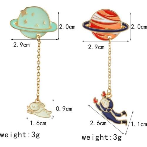 High Quality spaceman Metal Pin Badge Clothes Badges Backpack Beautify Icons Package Icon Clothing Decorative Brooches